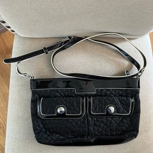 Vera Bradley Quilted Patent Shoulder Bag Purse Snap Pockets Black